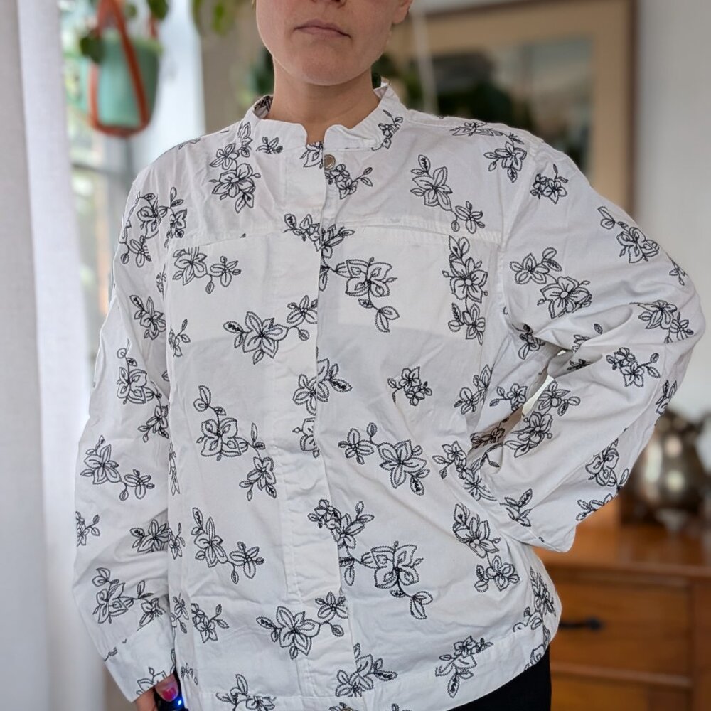 Charter Club - NWOT lightweight floral embroidered jacket - 3X